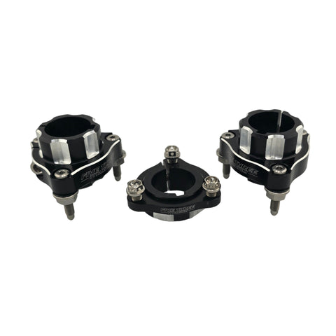 Single pinch bolt Revolver rear hub included in the 5/16-24 kart hub kit