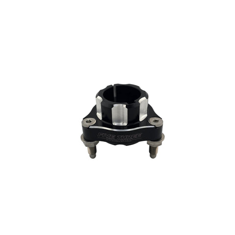 Side profile of the machined aluminum single pinch bolt go kart rear hub