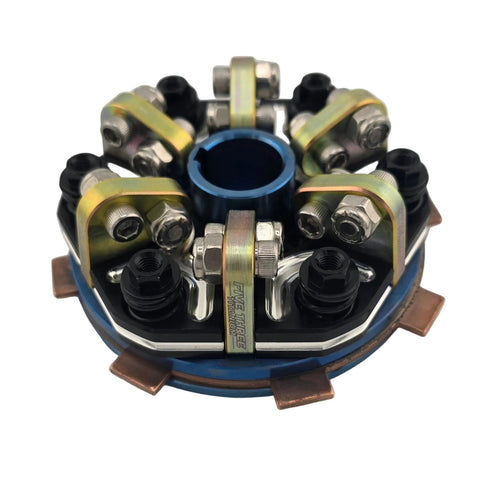 Titanium drive hub and pressure plate inside the single disk outlaw kart clutch